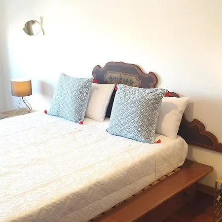 Charming & Parking By Anthea Homes * 그라도