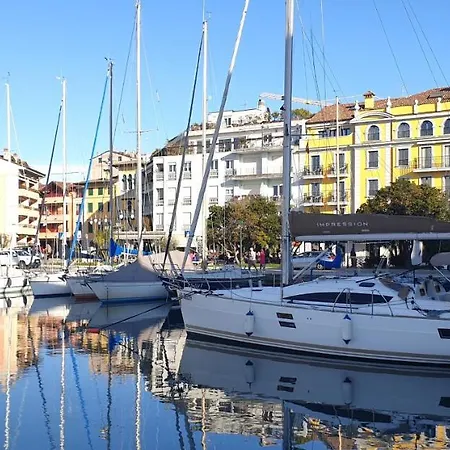 Charming & Parking By Anthea Homes Appartement *